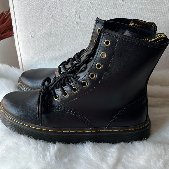 Dr. Martens Zavala Boots Black - Picture 3 of 15